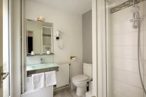 Hotel Paris Legendre