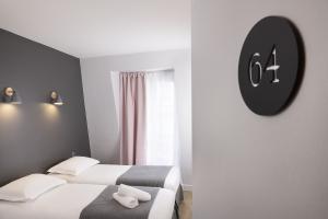 Hotel Paris Legendre